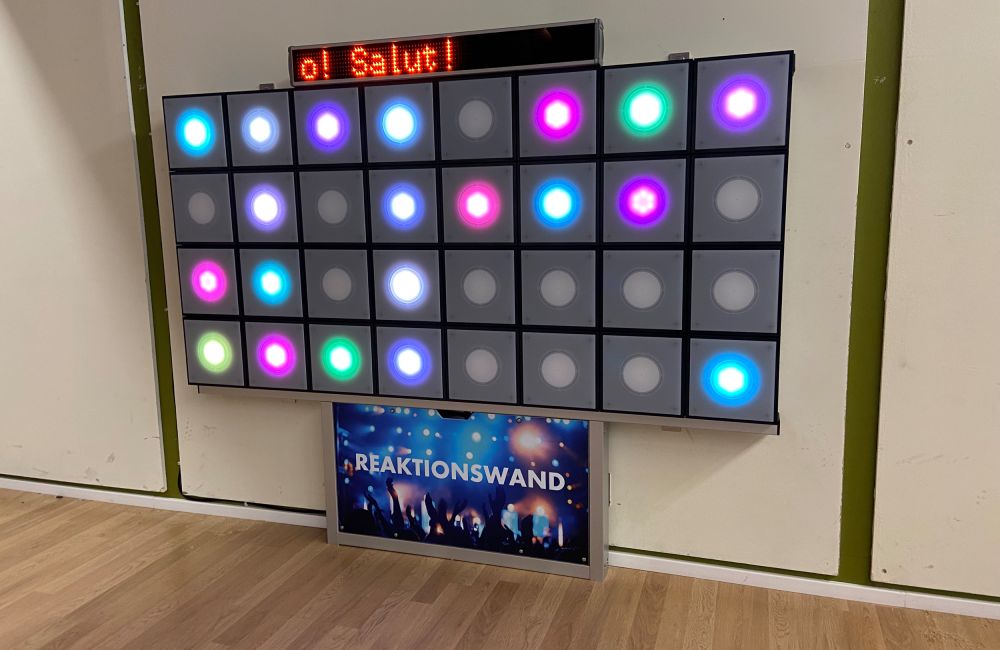 Twall Reaktionswand im Spielzimmer Twall Reaktionswand im Spielzimmer